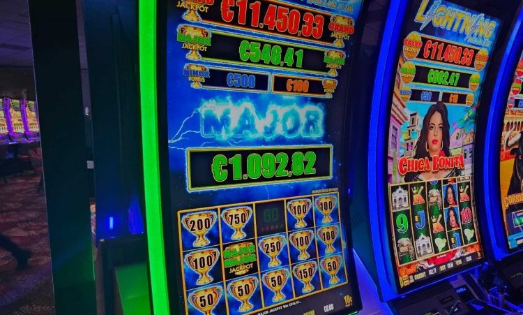 Holland casino favorites card